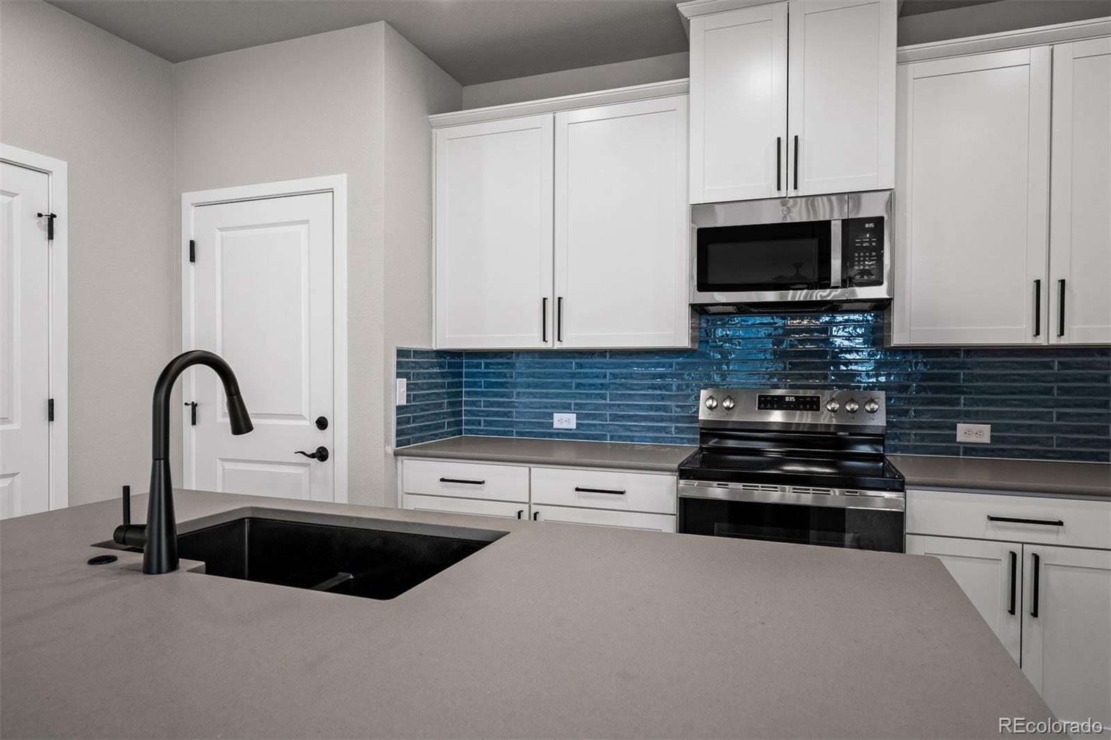 MLS Image #10 for 6315  laud point,colorado springs, Colorado
