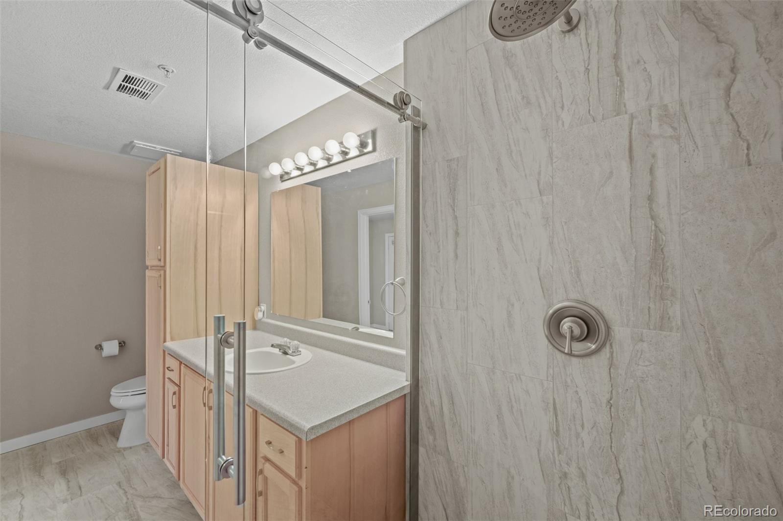 MLS Image #17 for 12858  ironstone way 104,parker, Colorado