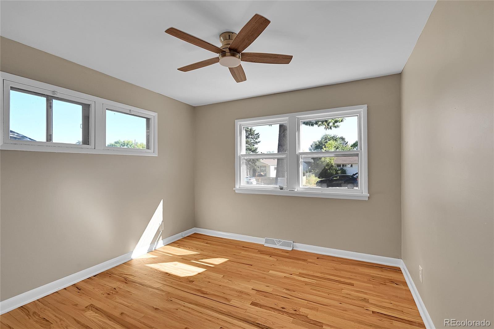 MLS Image #13 for 2605 s knox court,denver, Colorado