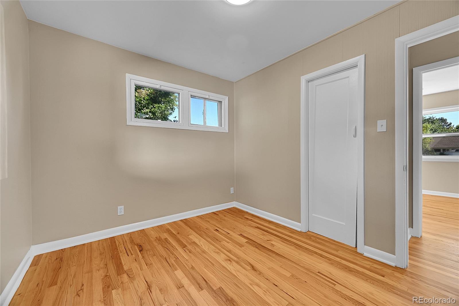 MLS Image #18 for 2605 s knox court,denver, Colorado