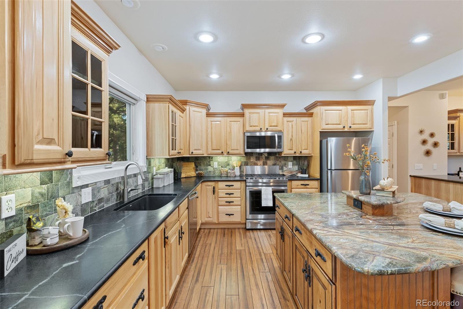 MLS Image #15 for 4420  edgedale way,colorado springs, Colorado