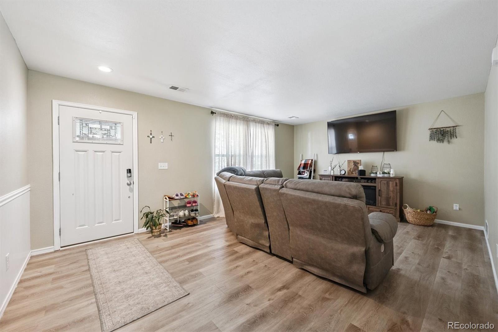 MLS Image #15 for 1424  swan avenue,brighton, Colorado