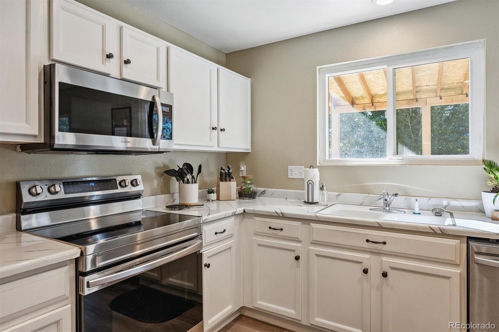 MLS Image #7 for 1424  swan avenue,brighton, Colorado