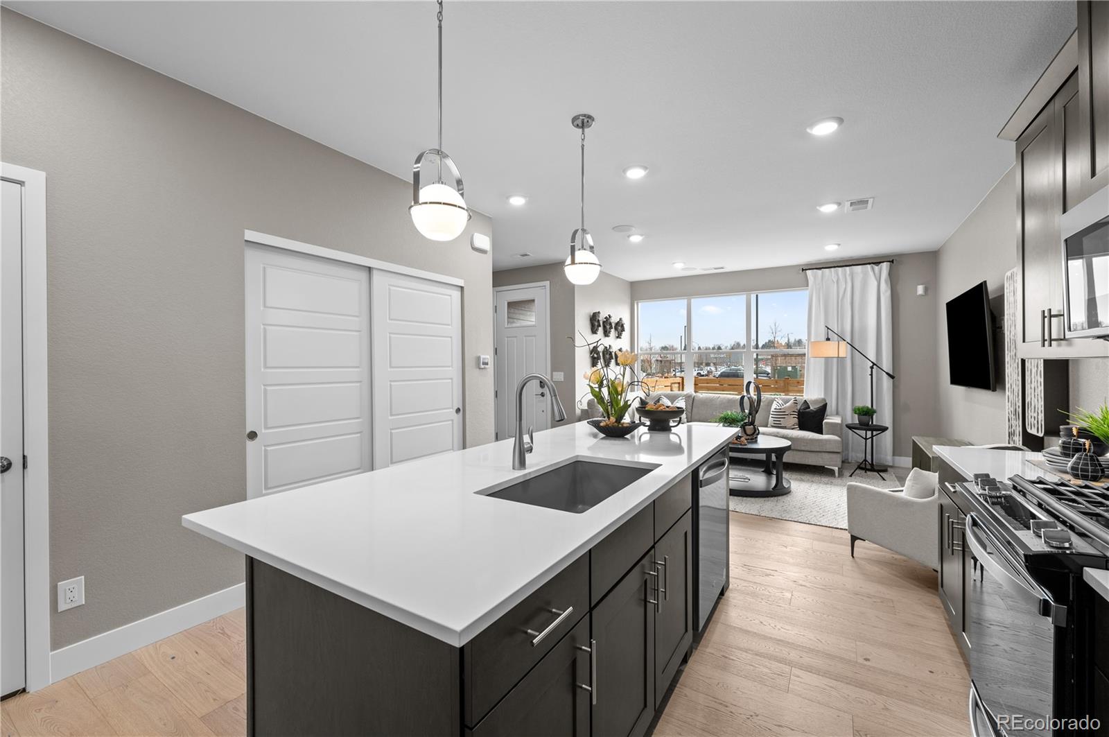 MLS Image #13 for 9546 w 58th circle b,arvada, Colorado