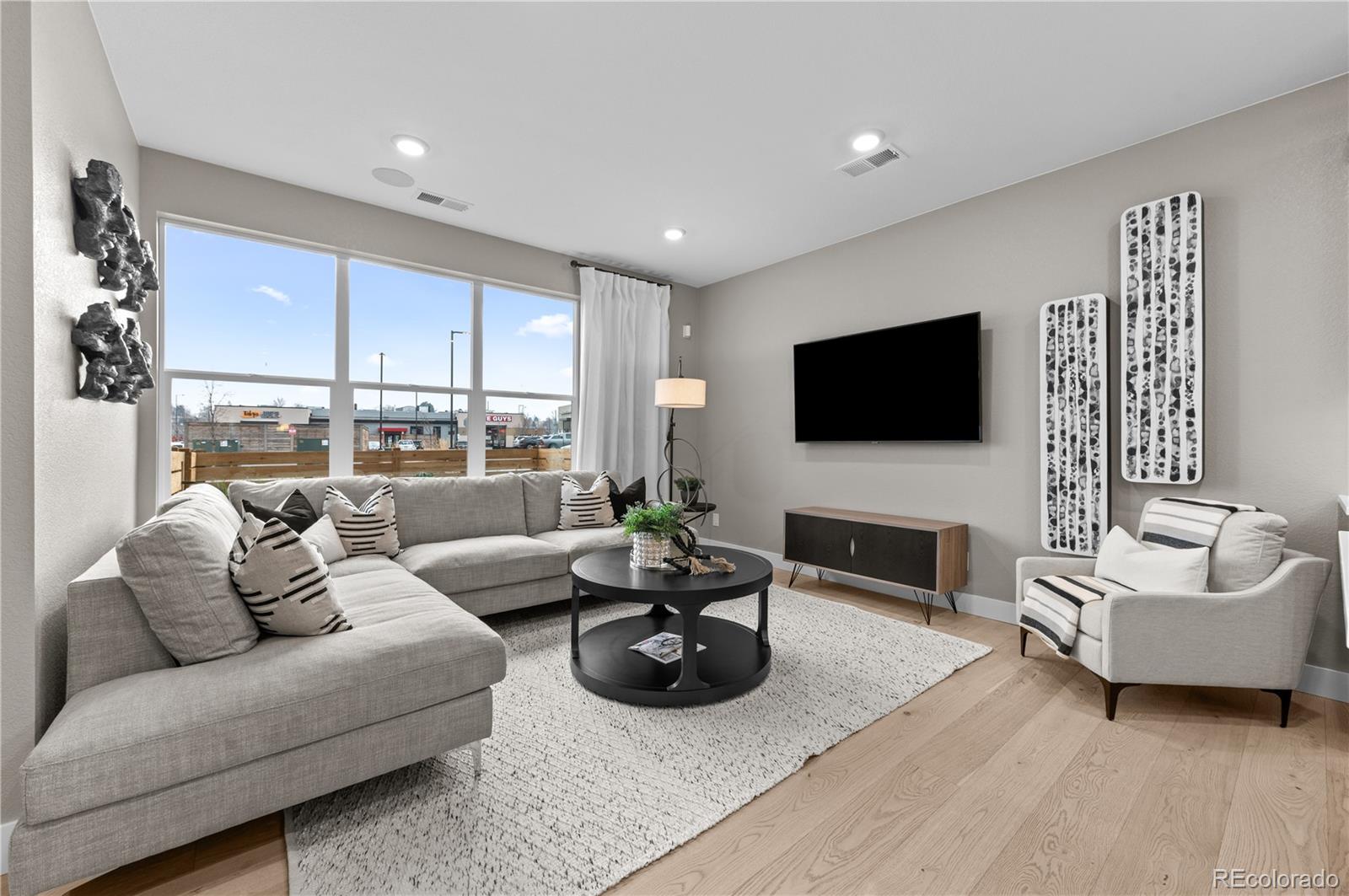 MLS Image #3 for 9546 w 58th circle b,arvada, Colorado
