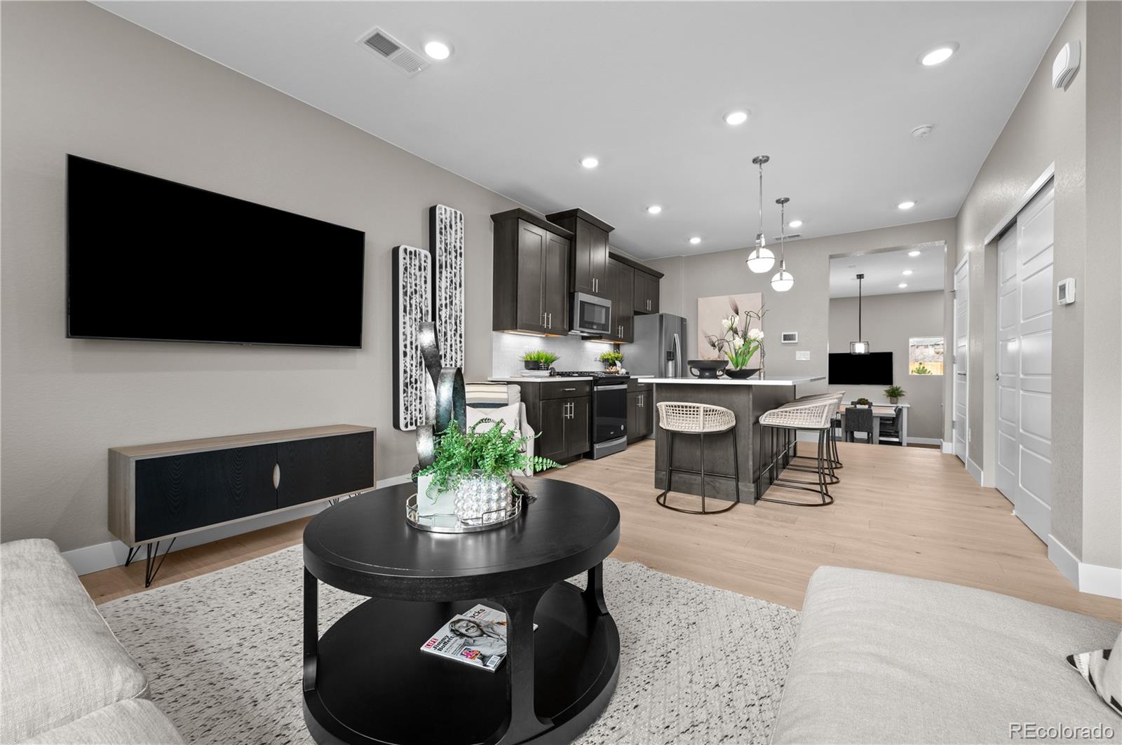 MLS Image #7 for 9546 w 58th circle b,arvada, Colorado