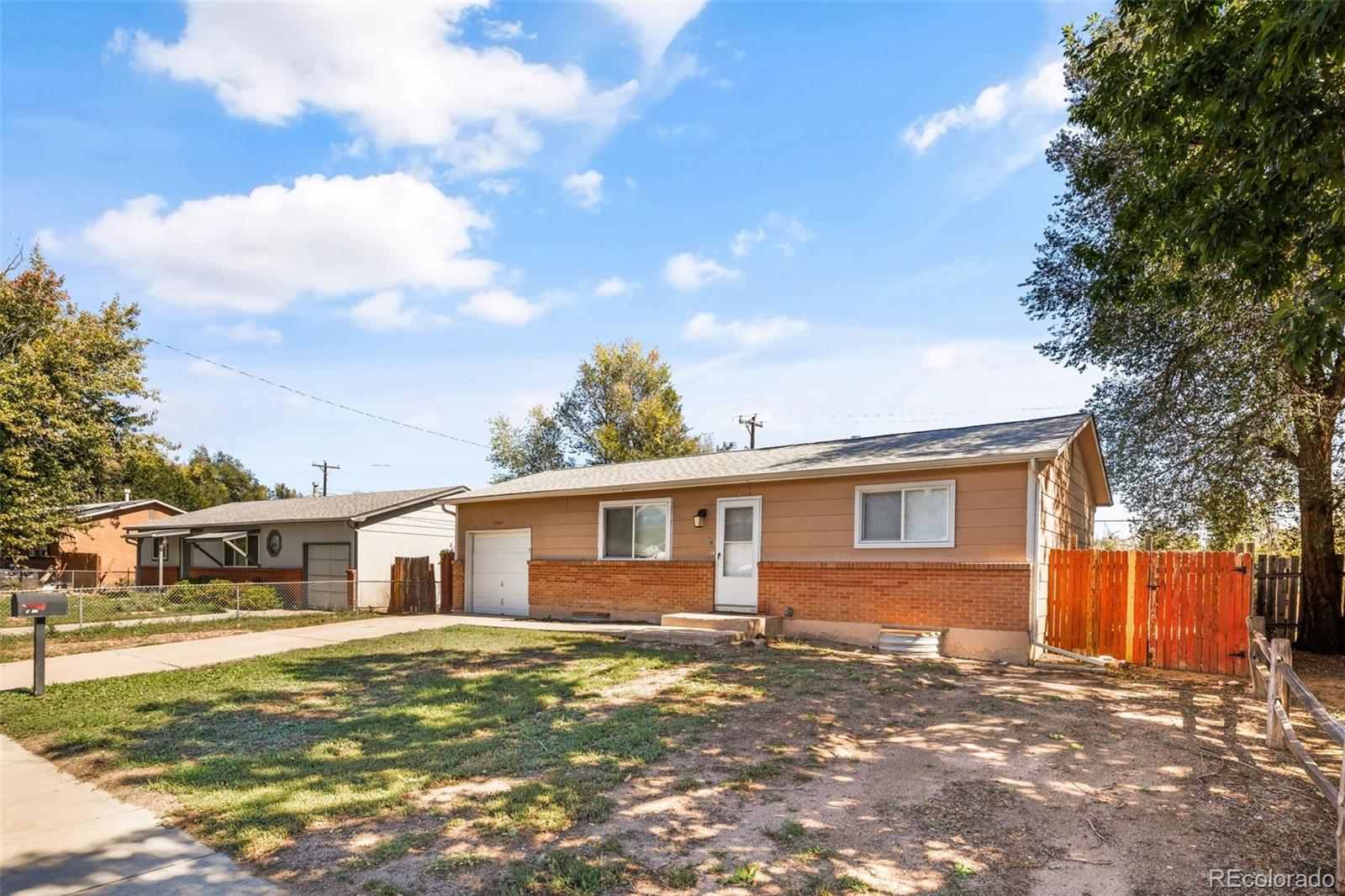 MLS Image #2 for 1407  maxwell street,colorado springs, Colorado