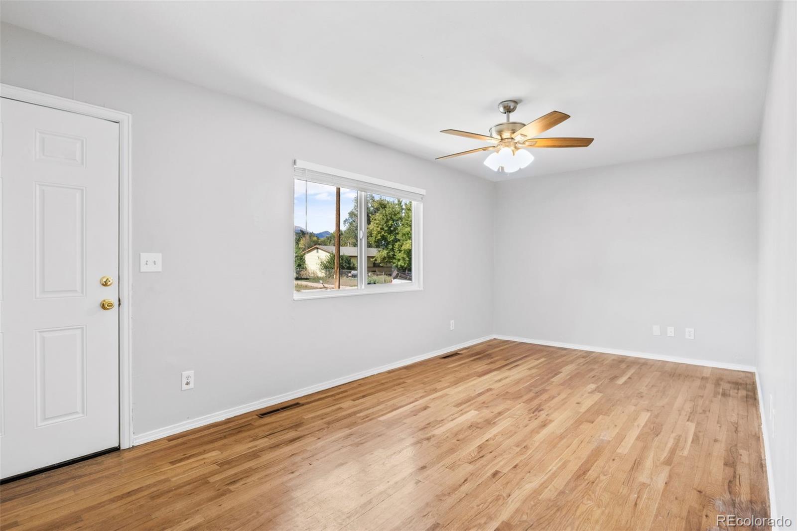 MLS Image #3 for 1407  maxwell street,colorado springs, Colorado