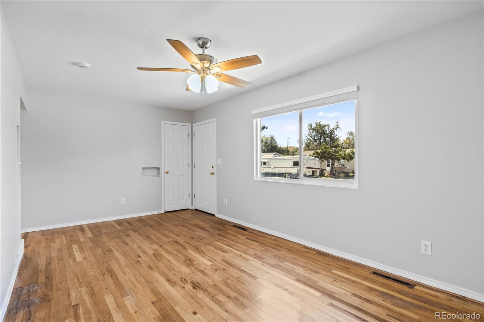 MLS Image #4 for 1407  maxwell street,colorado springs, Colorado