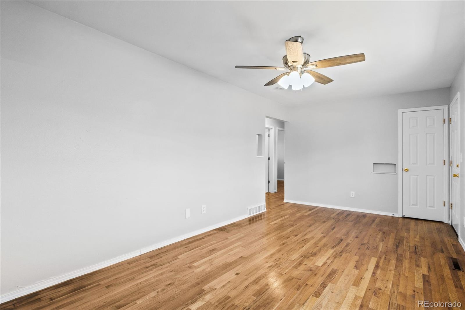 MLS Image #5 for 1407  maxwell street,colorado springs, Colorado