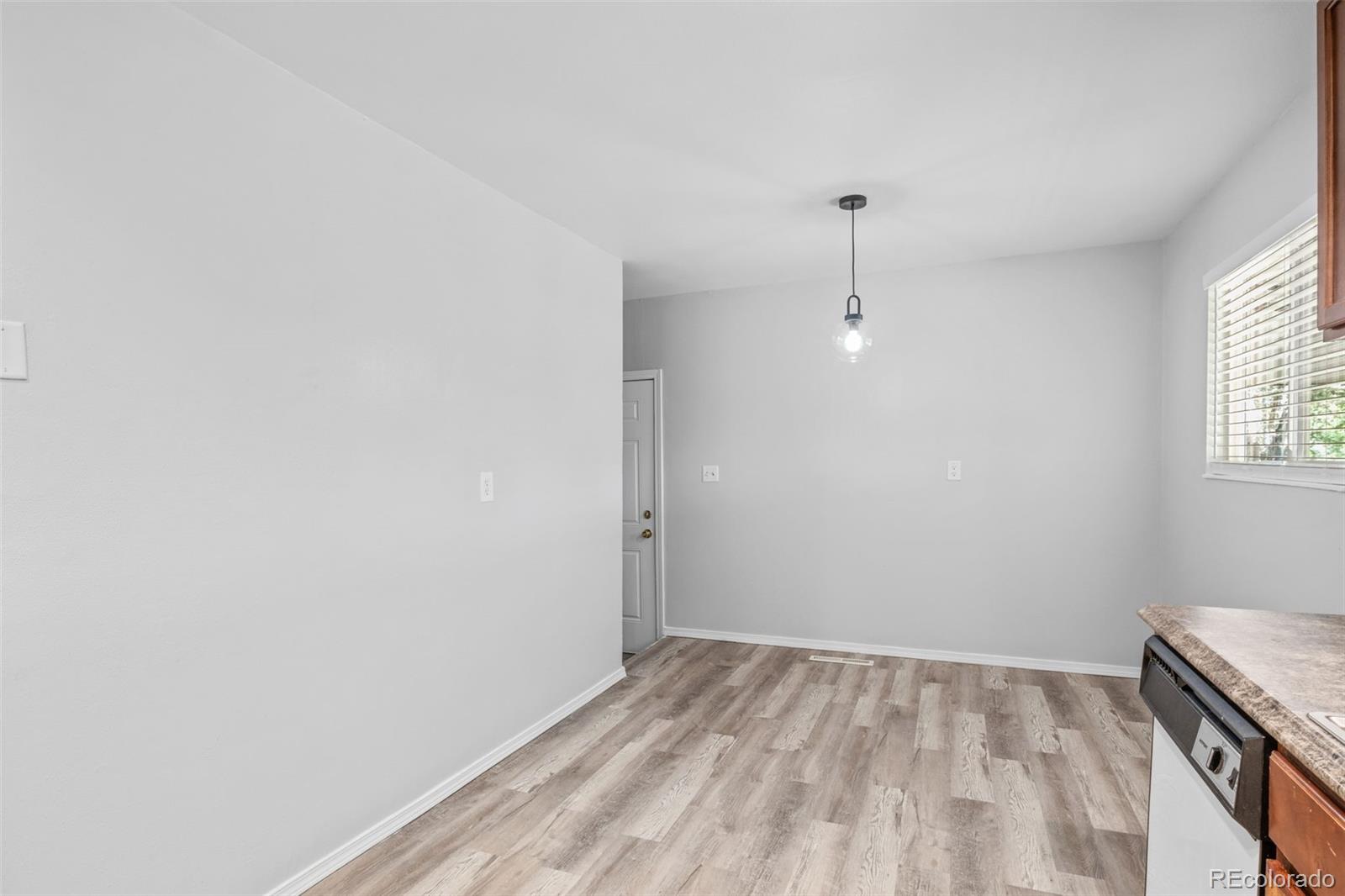 MLS Image #6 for 1407  maxwell street,colorado springs, Colorado