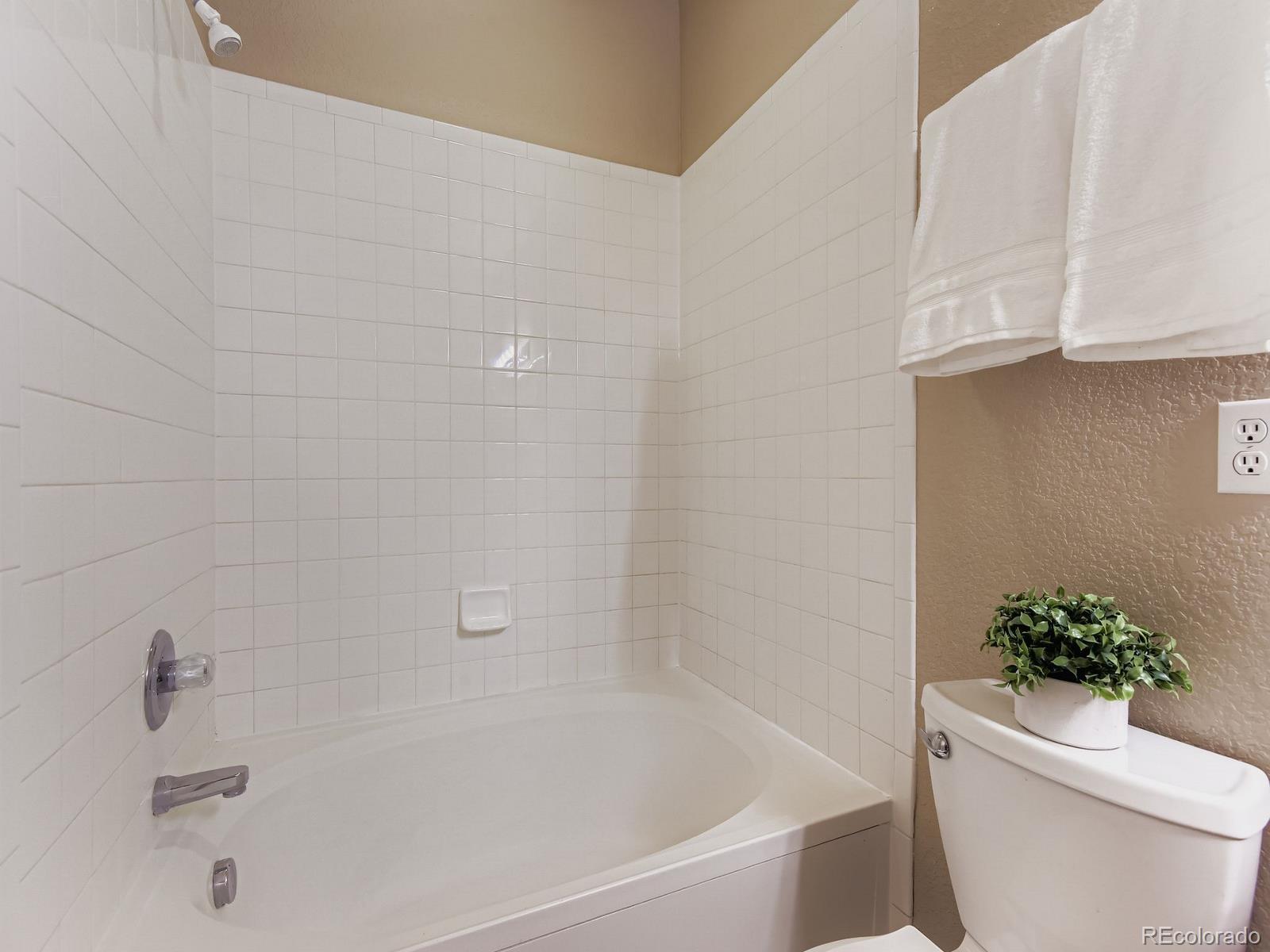 MLS Image #24 for 9350  amison circle 204,parker, Colorado