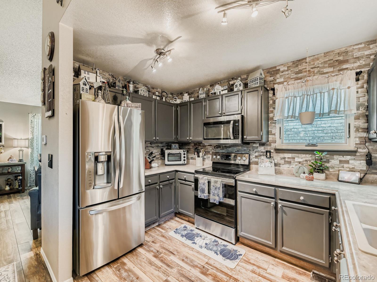 MLS Image #5 for 6811 e 120th drive,brighton, Colorado