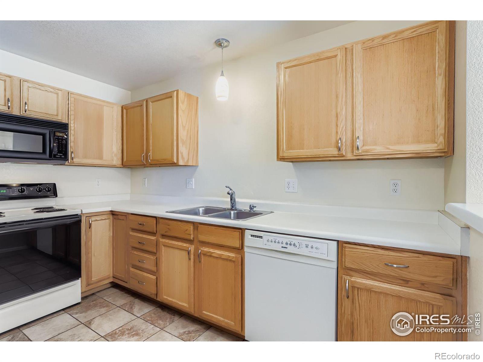 MLS Image #8 for 1601  great western drive,longmont, Colorado
