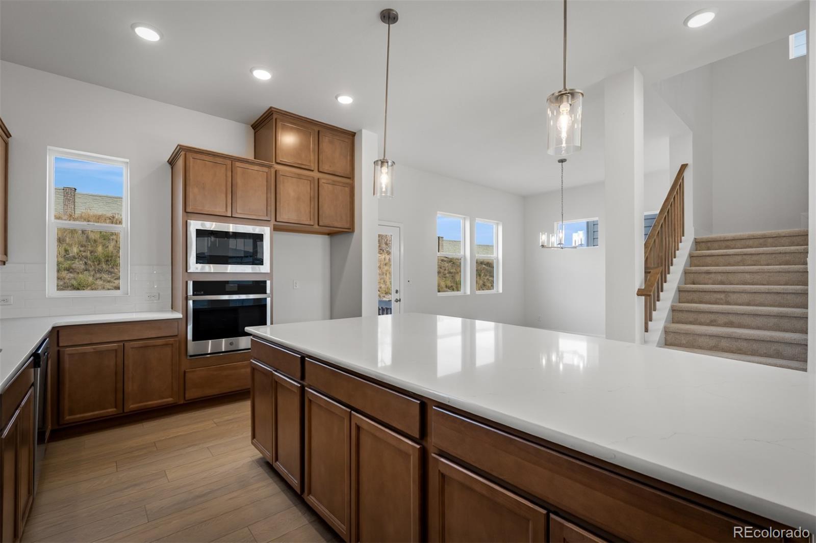 MLS Image #13 for 4564  peak crest view,colorado springs, Colorado