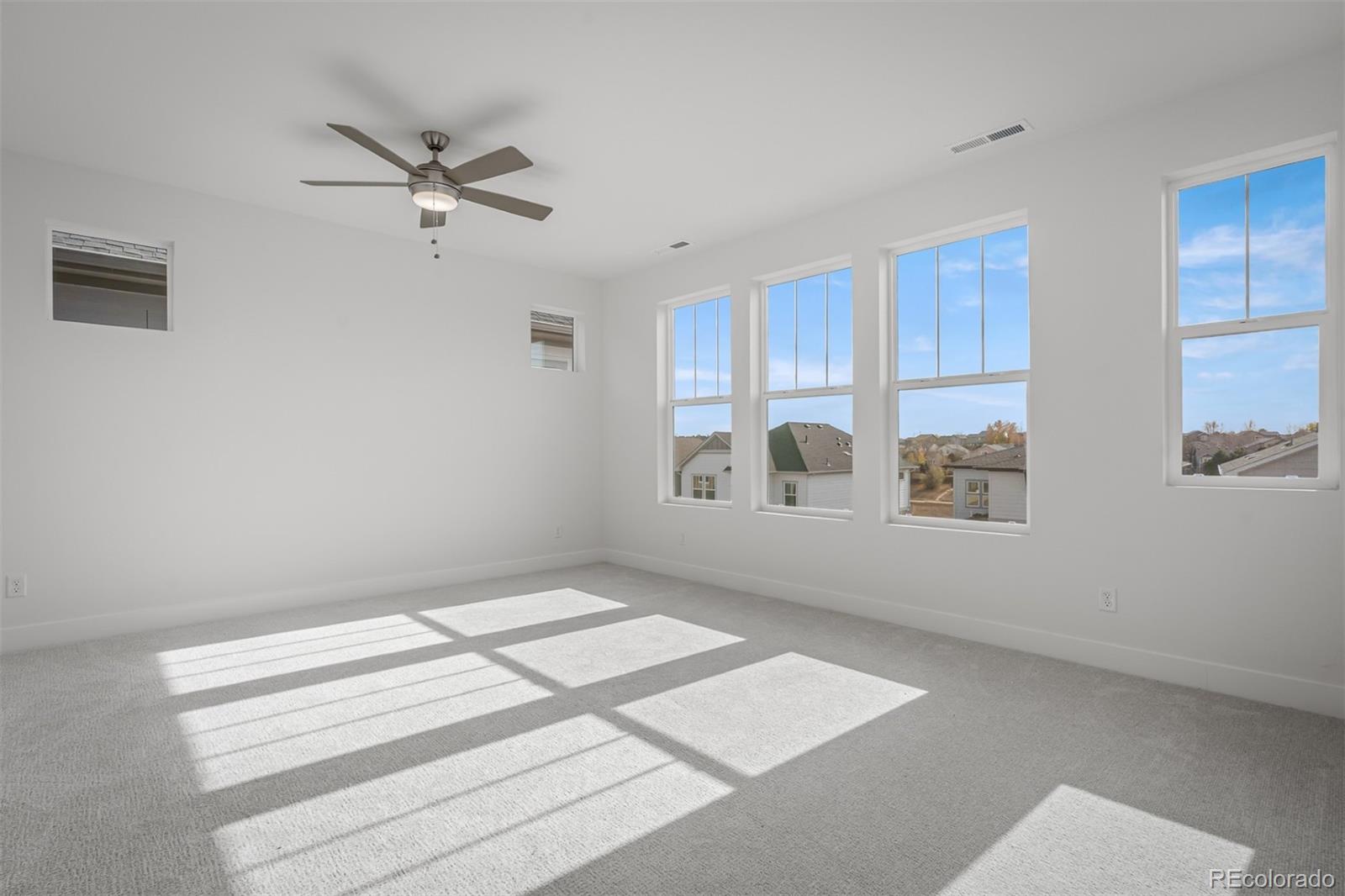 MLS Image #18 for 4564  peak crest view,colorado springs, Colorado