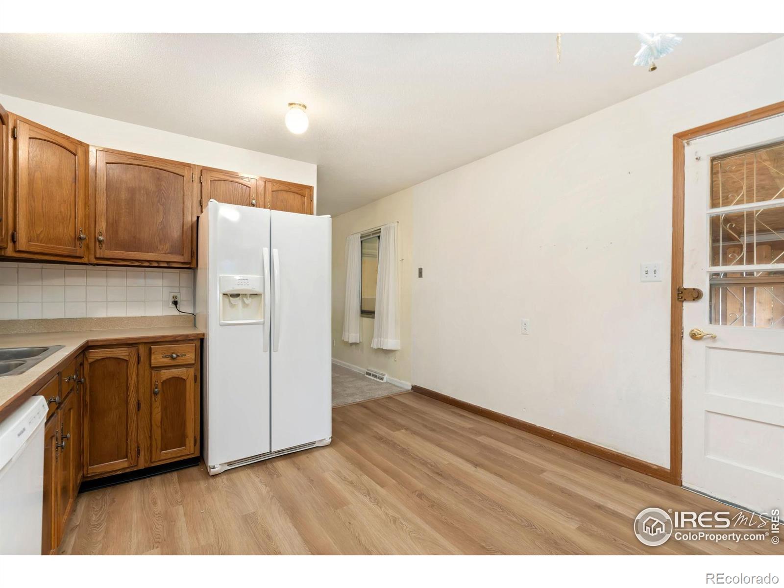 MLS Image #13 for 2046  26th st rd,greeley, Colorado
