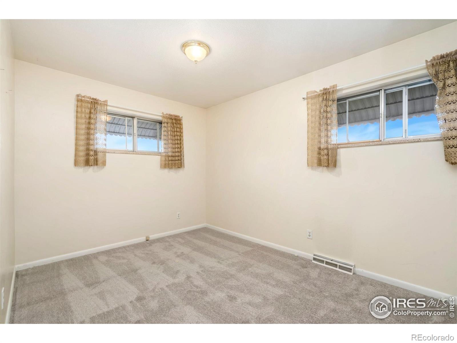 MLS Image #14 for 2046  26th st rd,greeley, Colorado