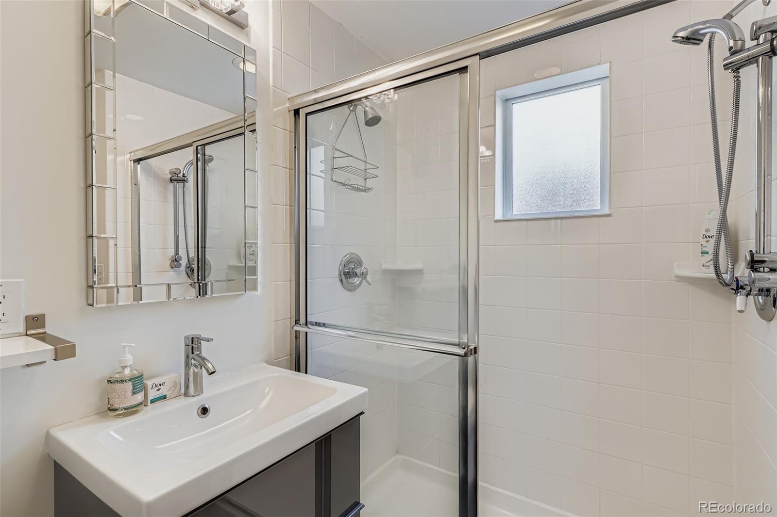 MLS Image #22 for 1056 s clayton way,denver, Colorado