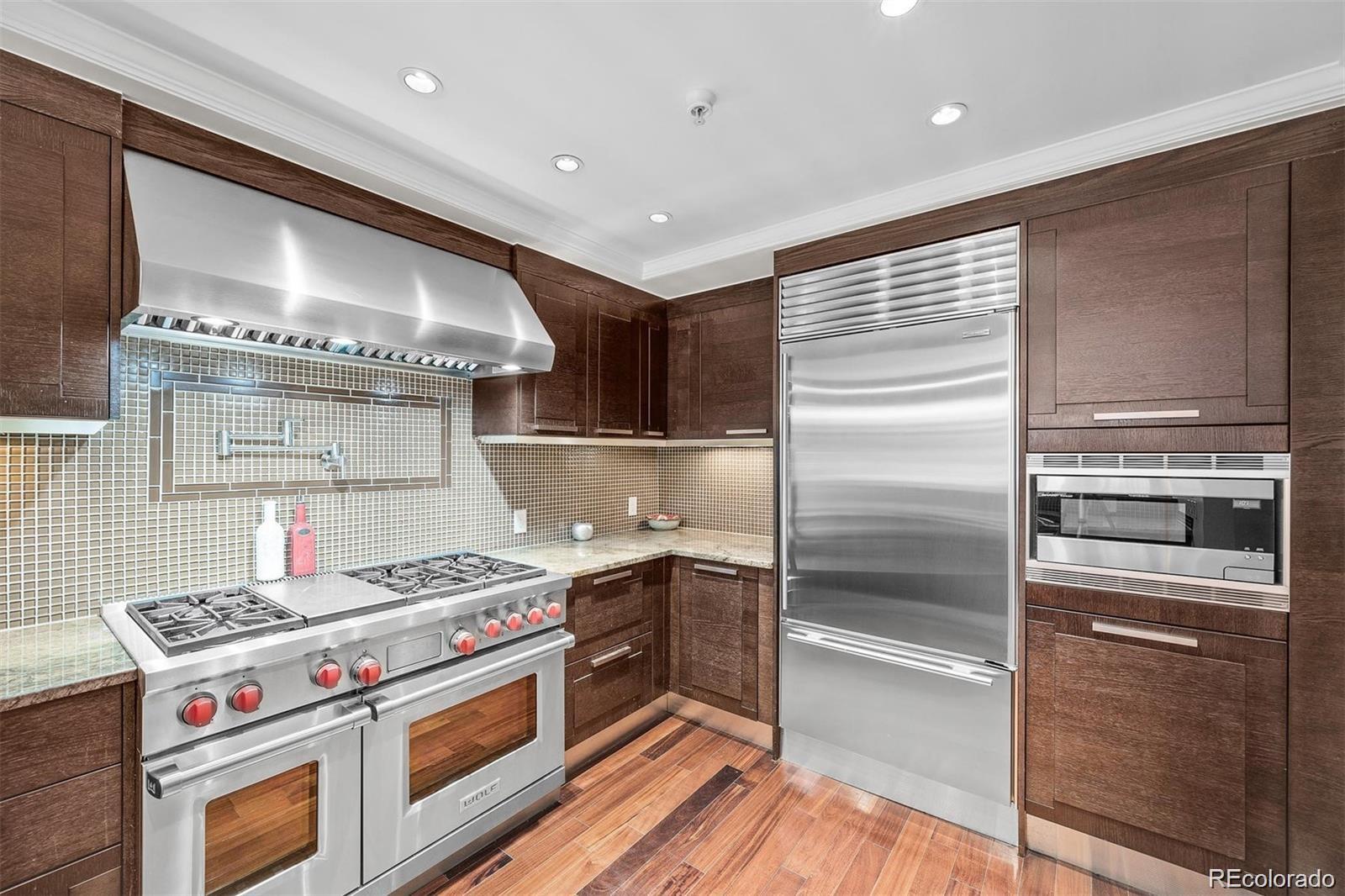 MLS Image #13 for 1891  curtis street 1607,denver, Colorado