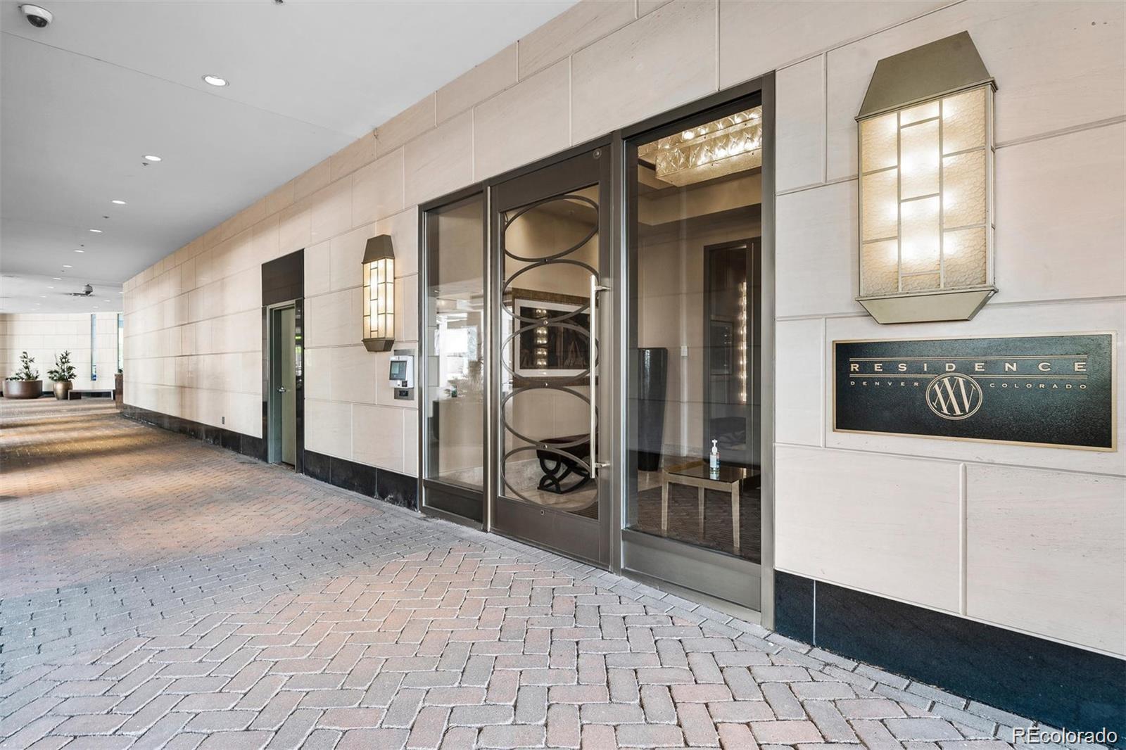 MLS Image #6 for 1891  curtis street 1607,denver, Colorado