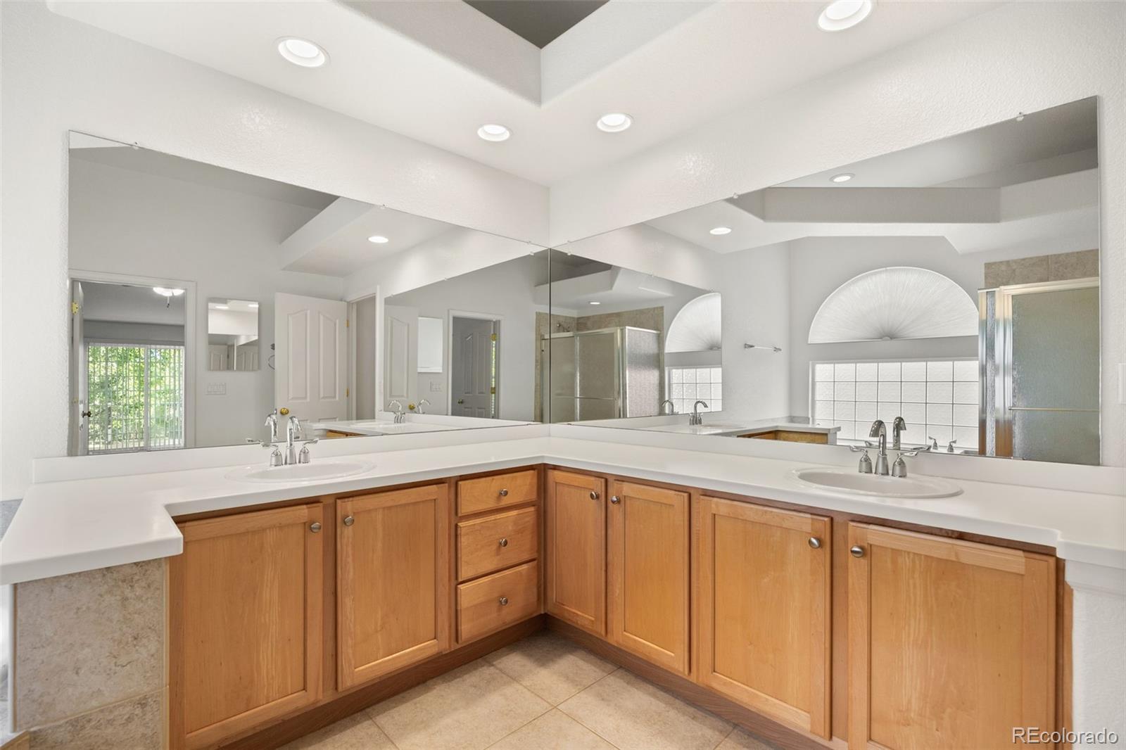 MLS Image #37 for 16839 e caley circle,aurora, Colorado