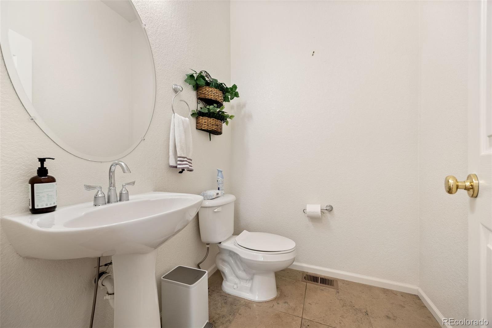 MLS Image #40 for 16839 e caley circle,aurora, Colorado