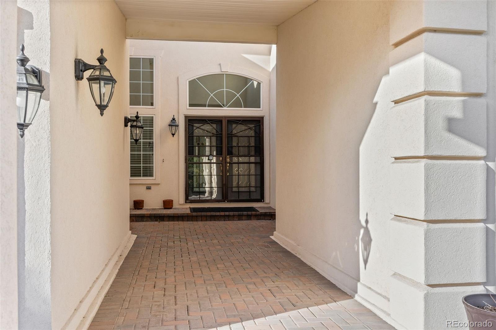 MLS Image #5 for 16839 e caley circle,aurora, Colorado