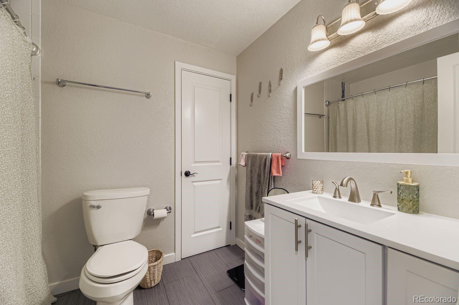MLS Image #20 for 7161 s franklin street,centennial, Colorado