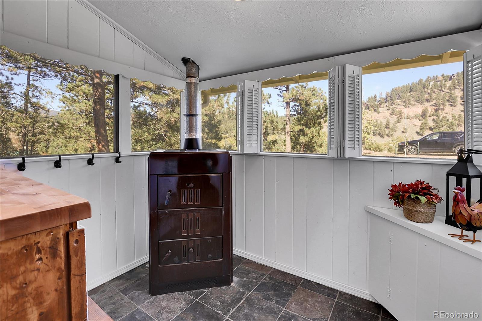 MLS Image #16 for 3425  burnham drive,kittredge, Colorado