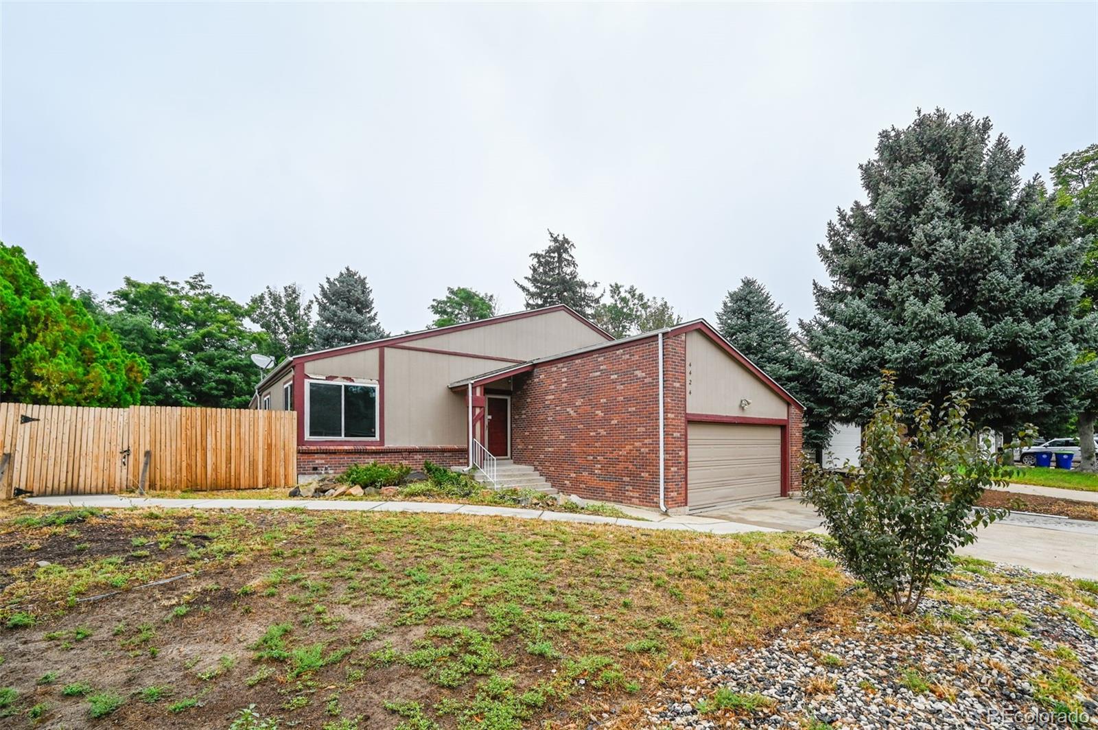 MLS Image #0 for 4424 s eagle circle,aurora, Colorado
