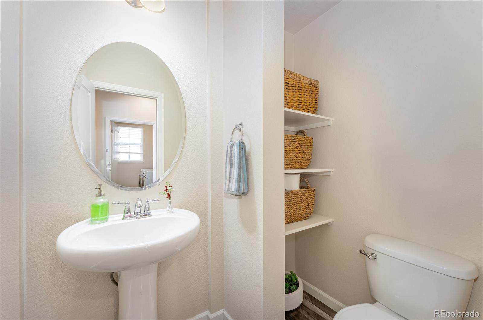 MLS Image #10 for 24277 e davies place,aurora, Colorado