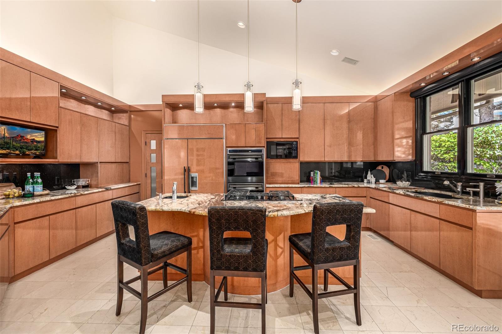 MLS Image #12 for 400 s steele street,denver, Colorado