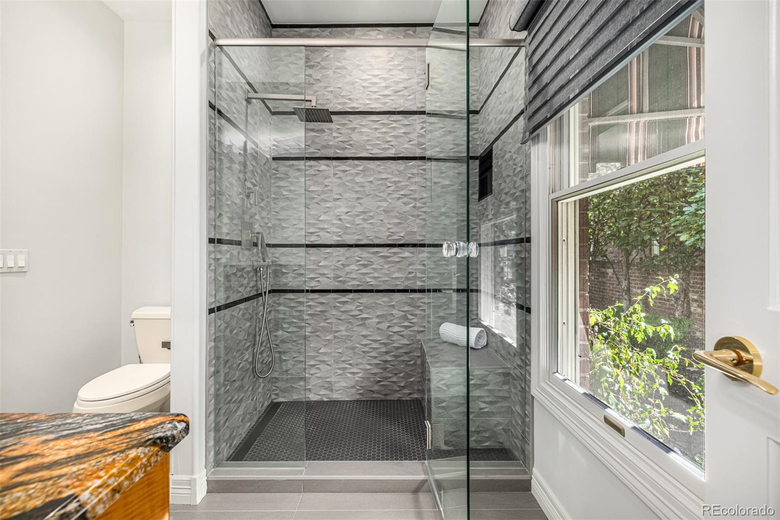 MLS Image #26 for 400 s steele street,denver, Colorado