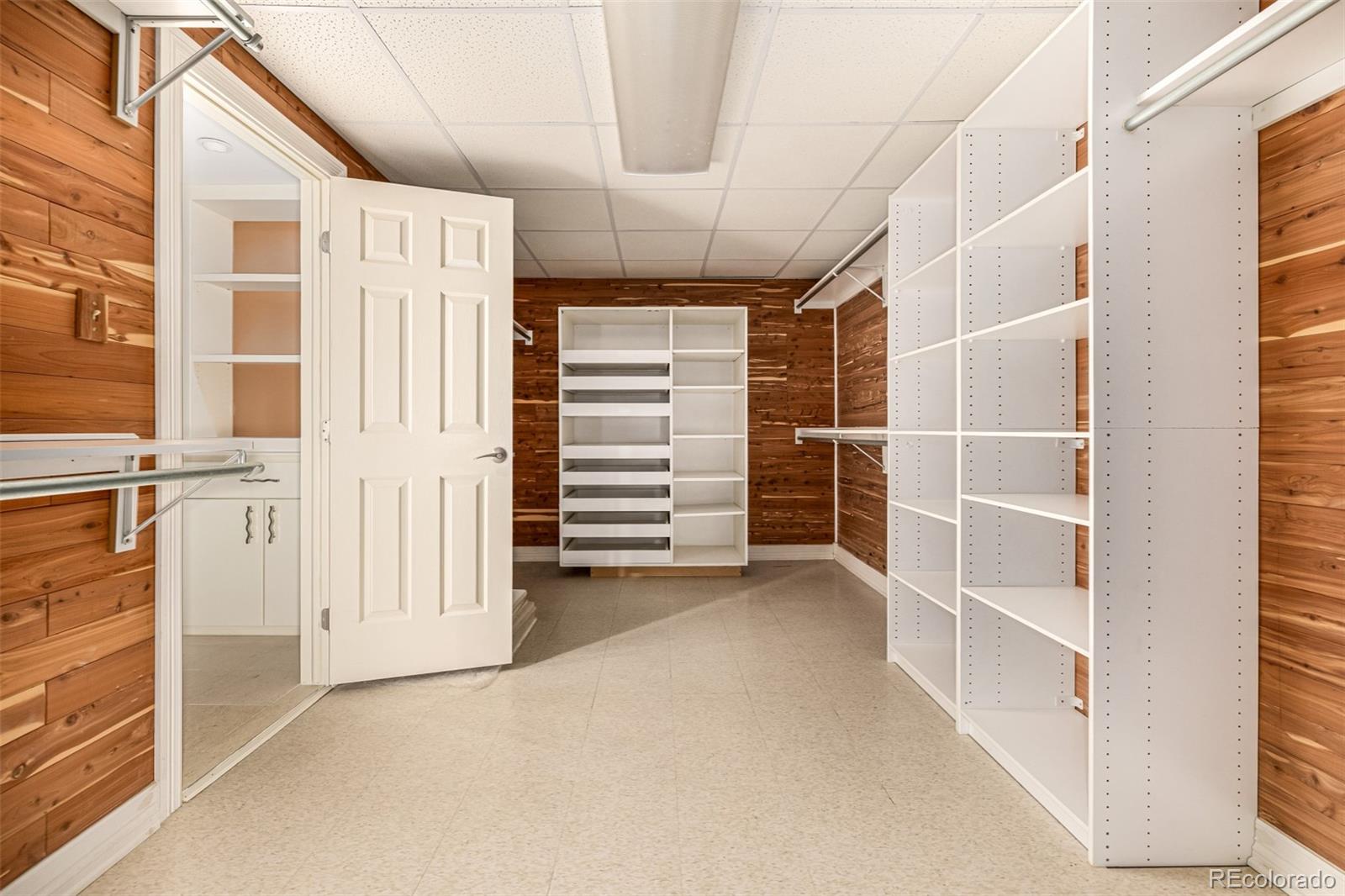 MLS Image #35 for 400 s steele street,denver, Colorado