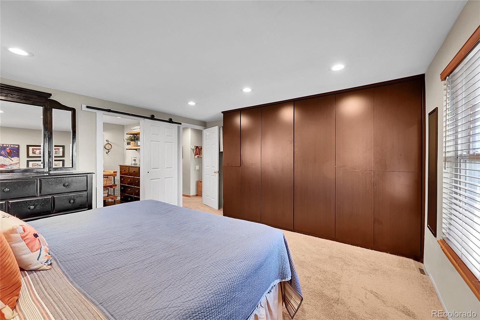MLS Image #16 for 7797 s willow way,centennial, Colorado