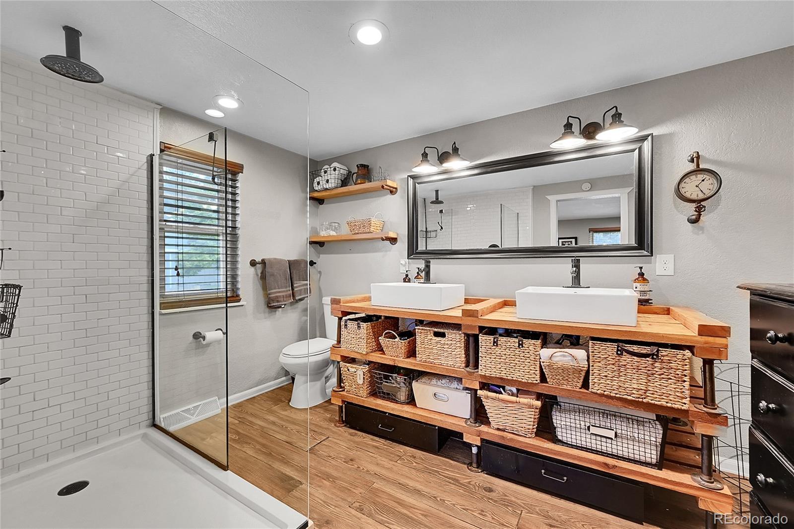 MLS Image #17 for 7797 s willow way,centennial, Colorado