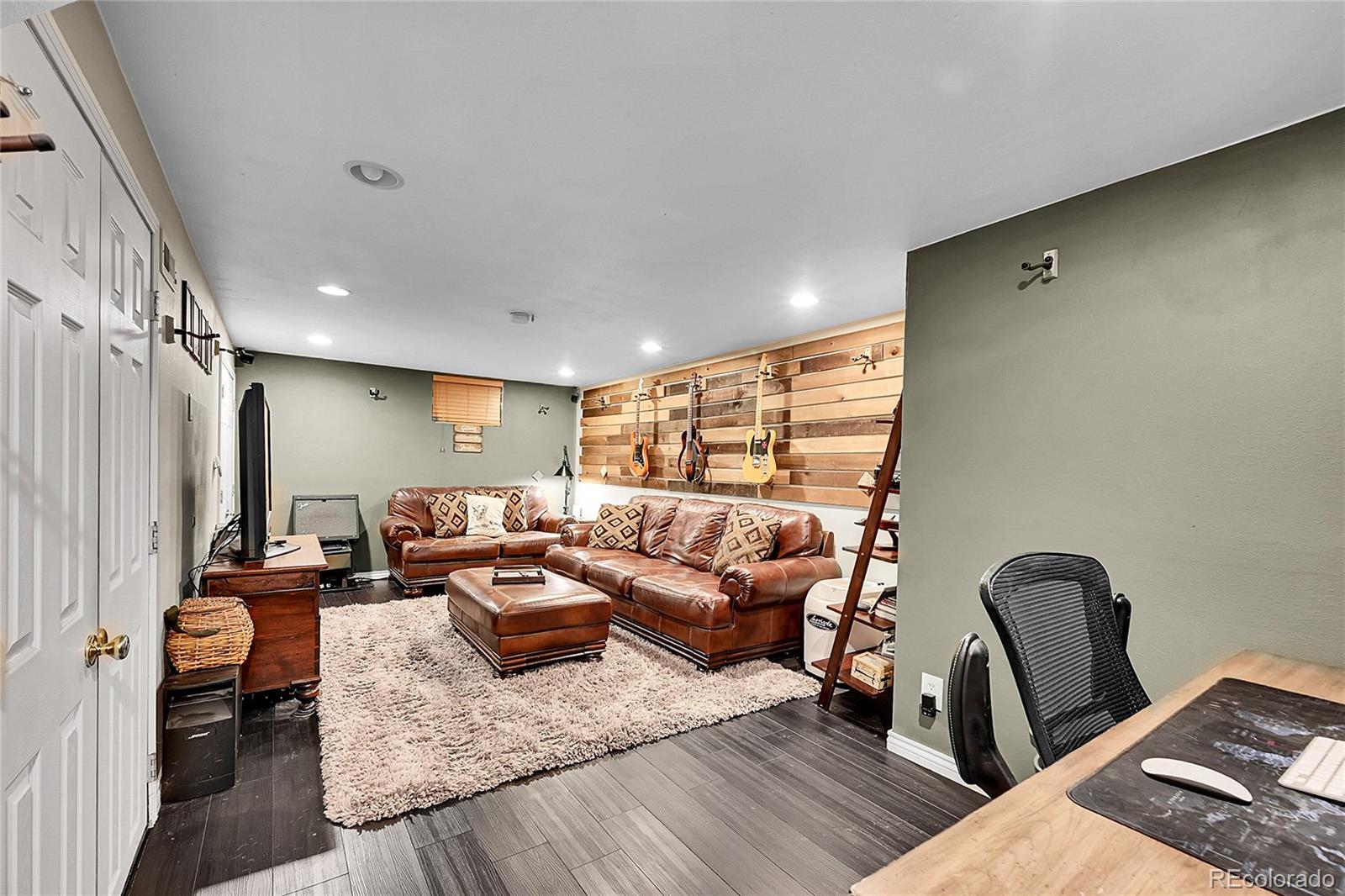 MLS Image #20 for 7797 s willow way,centennial, Colorado