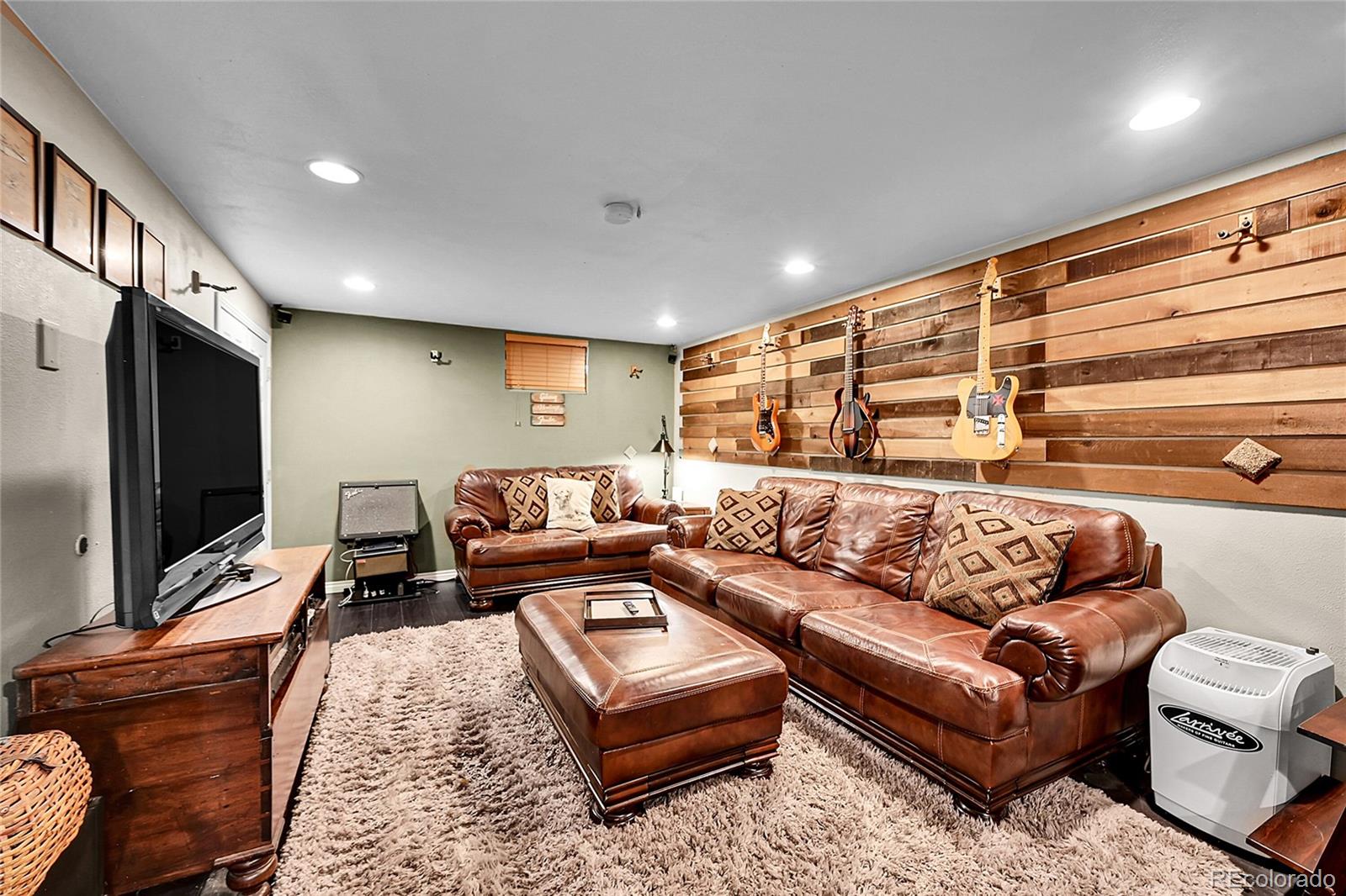 MLS Image #21 for 7797 s willow way,centennial, Colorado