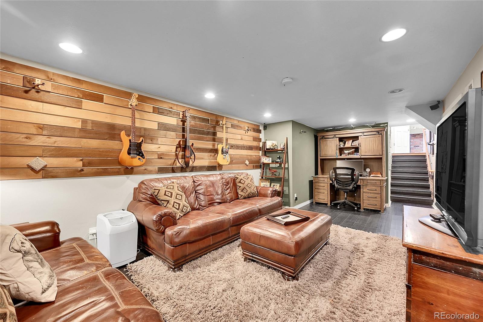MLS Image #22 for 7797 s willow way,centennial, Colorado