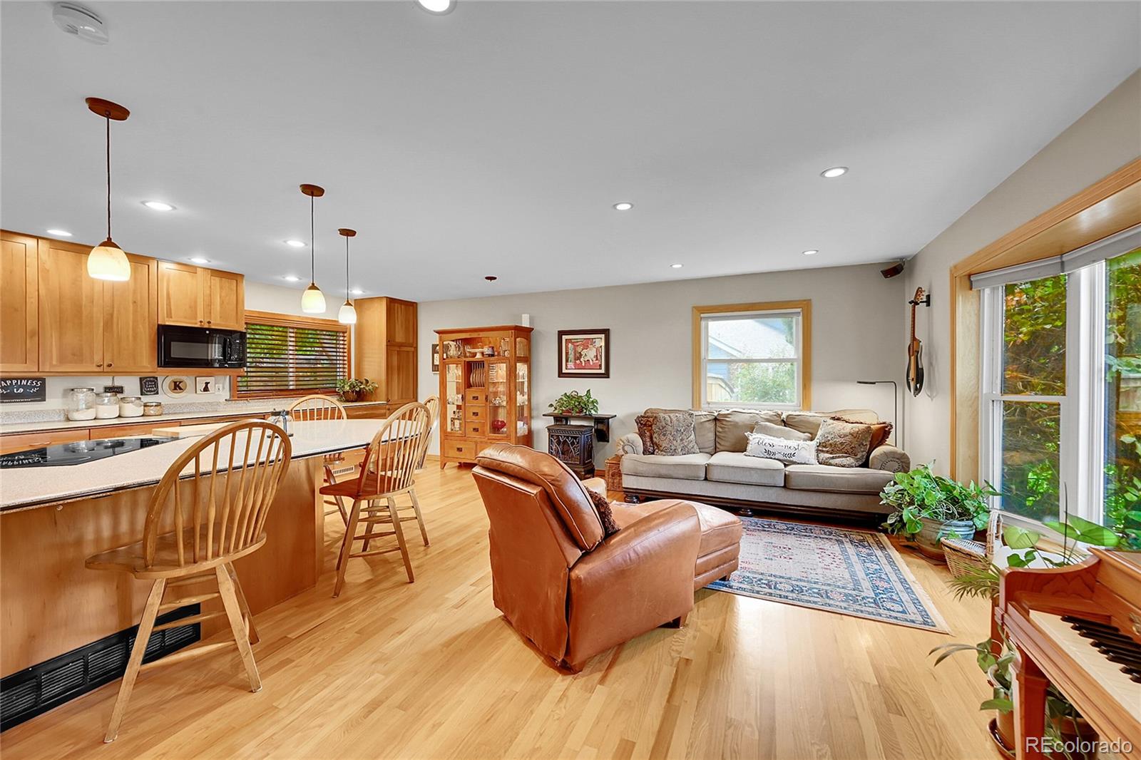 MLS Image #3 for 7797 s willow way,centennial, Colorado