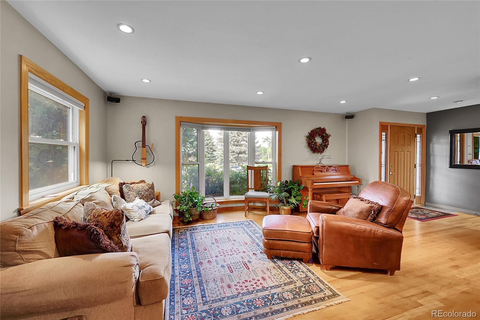 MLS Image #4 for 7797 s willow way,centennial, Colorado