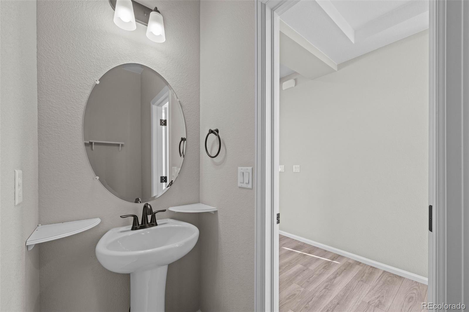 MLS Image #21 for 4460 n quatar court,aurora, Colorado