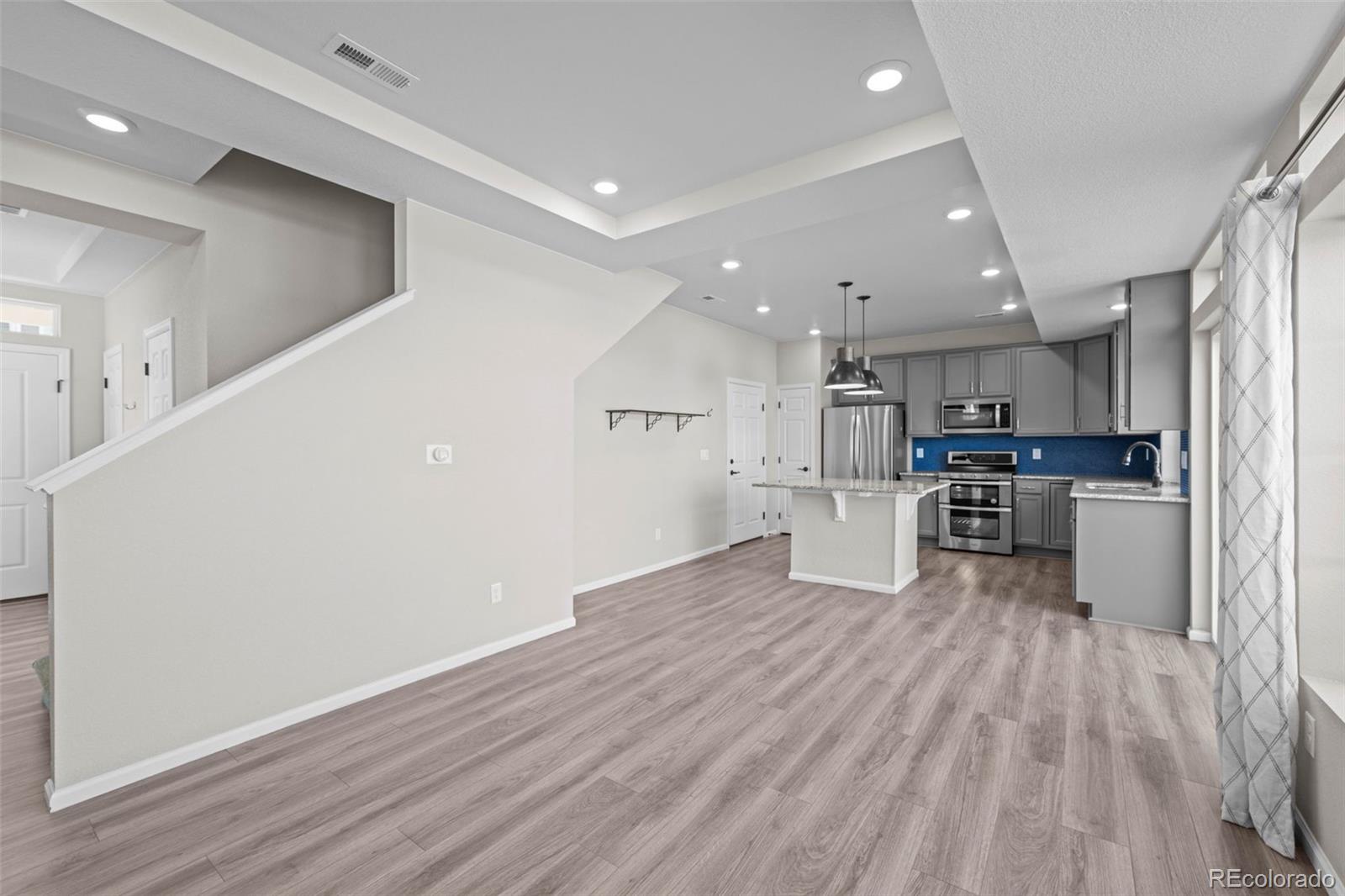 MLS Image #6 for 4460 n quatar court,aurora, Colorado