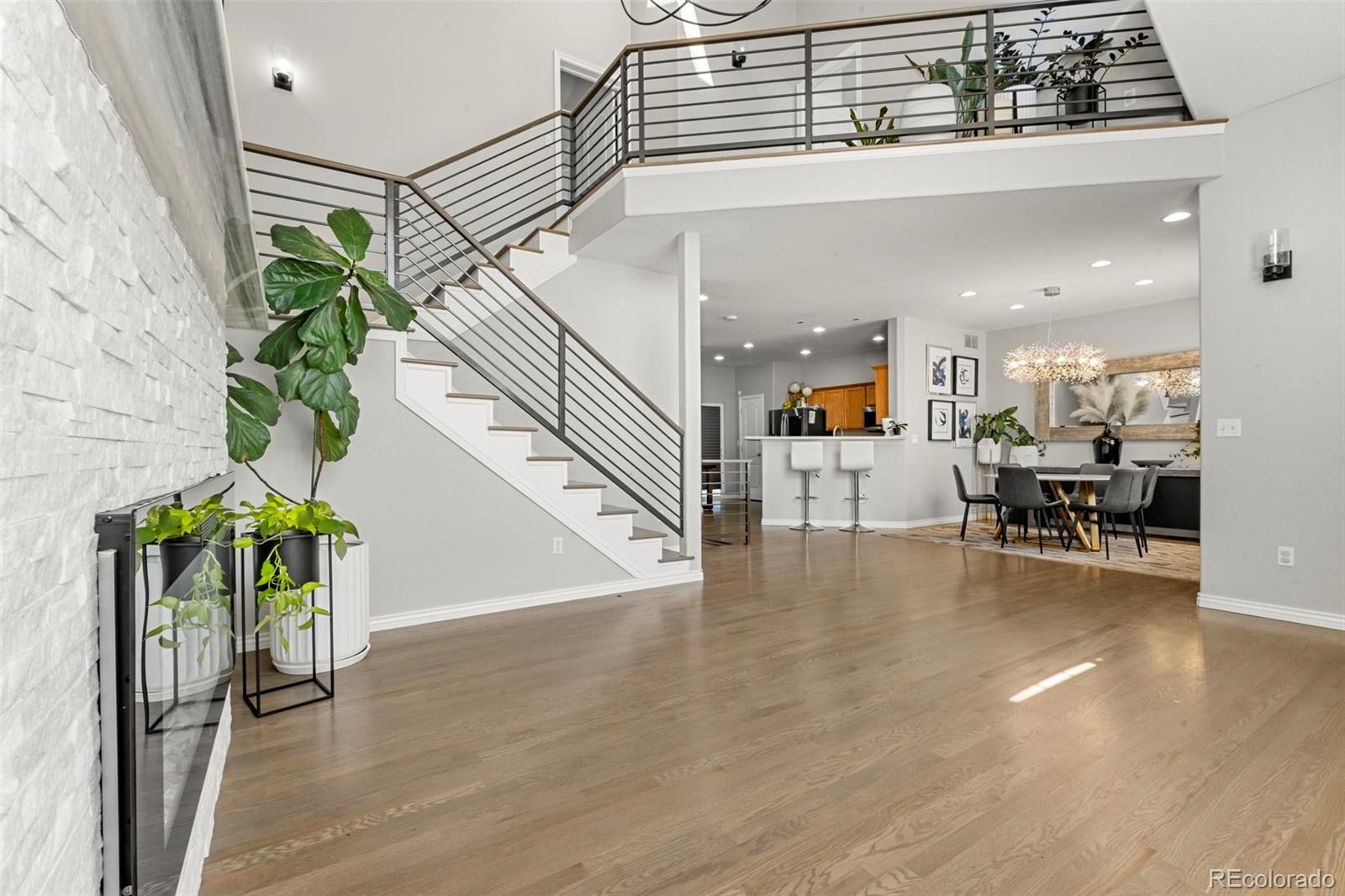 MLS Image #3 for 3026 s waco court ,aurora, Colorado