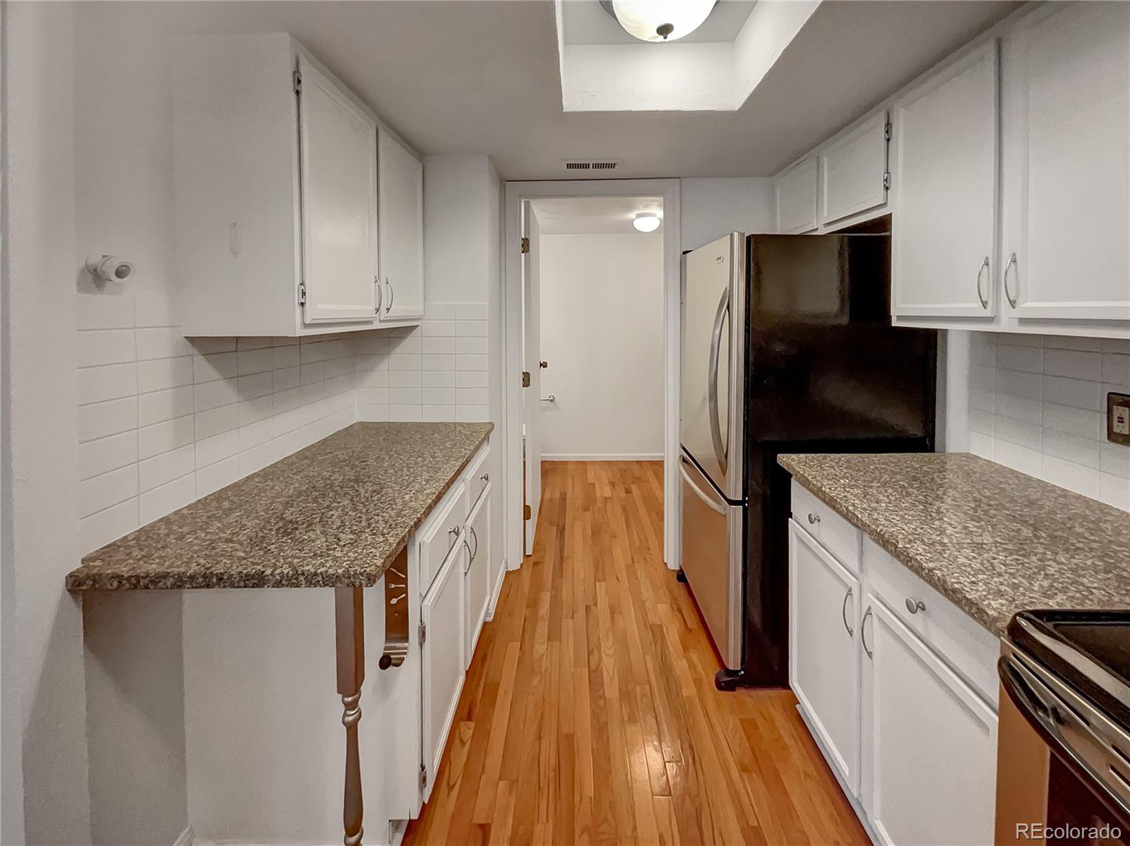 MLS Image #6 for 10490 w jewell avenue c,lakewood, Colorado
