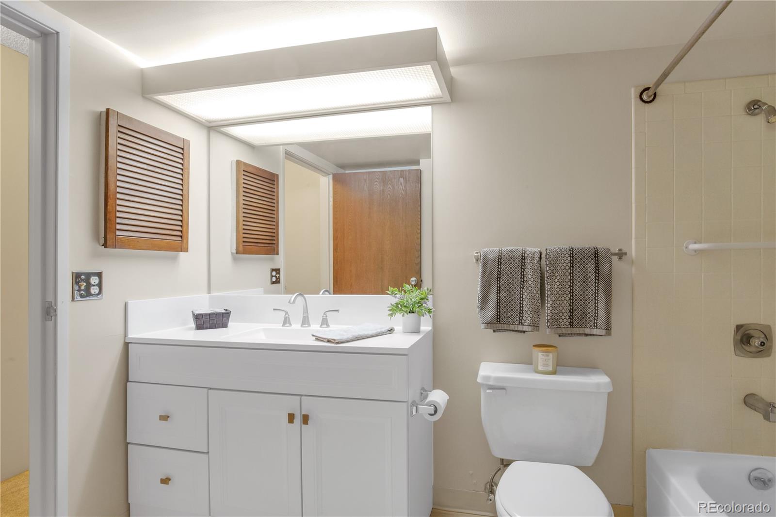 MLS Image #20 for 13691 e marina drive 208,aurora, Colorado