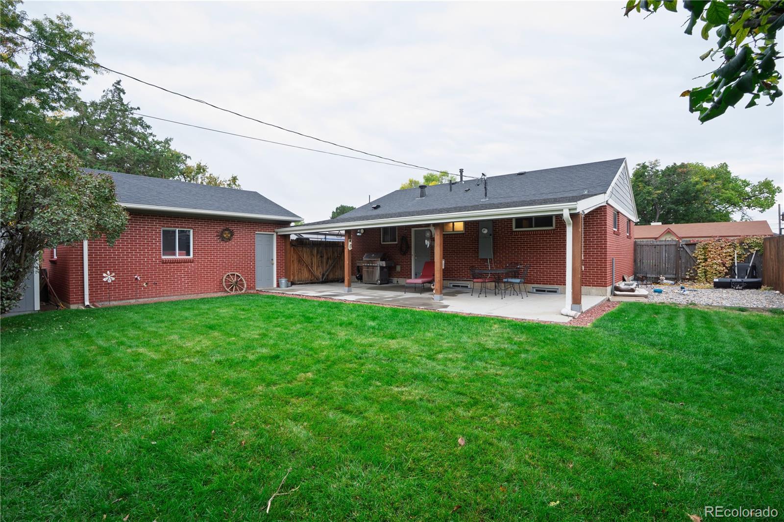 MLS Image #3 for 2063  graves court,northglenn, Colorado