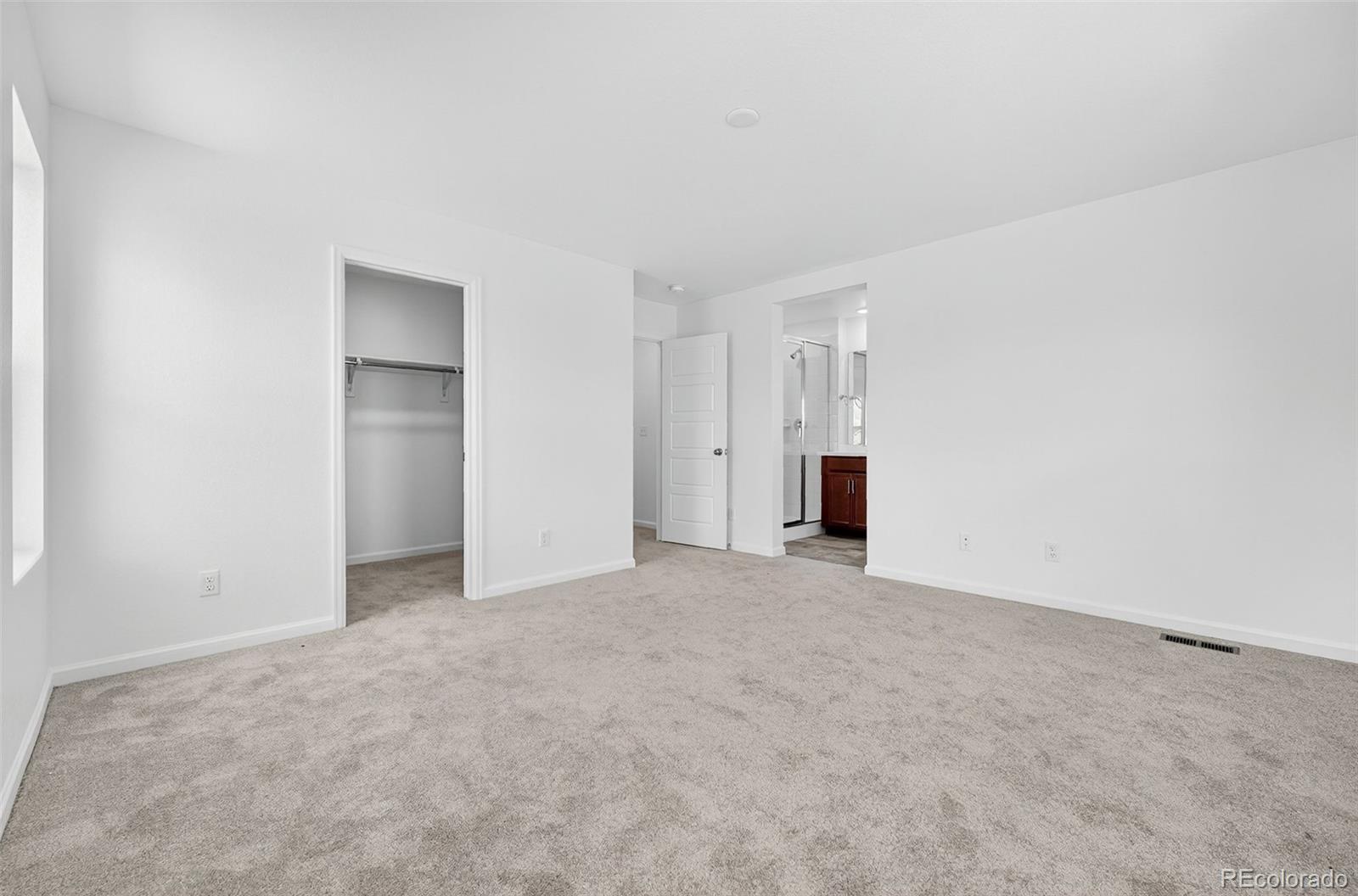 MLS Image #12 for 23752 e 33rd place,aurora, Colorado