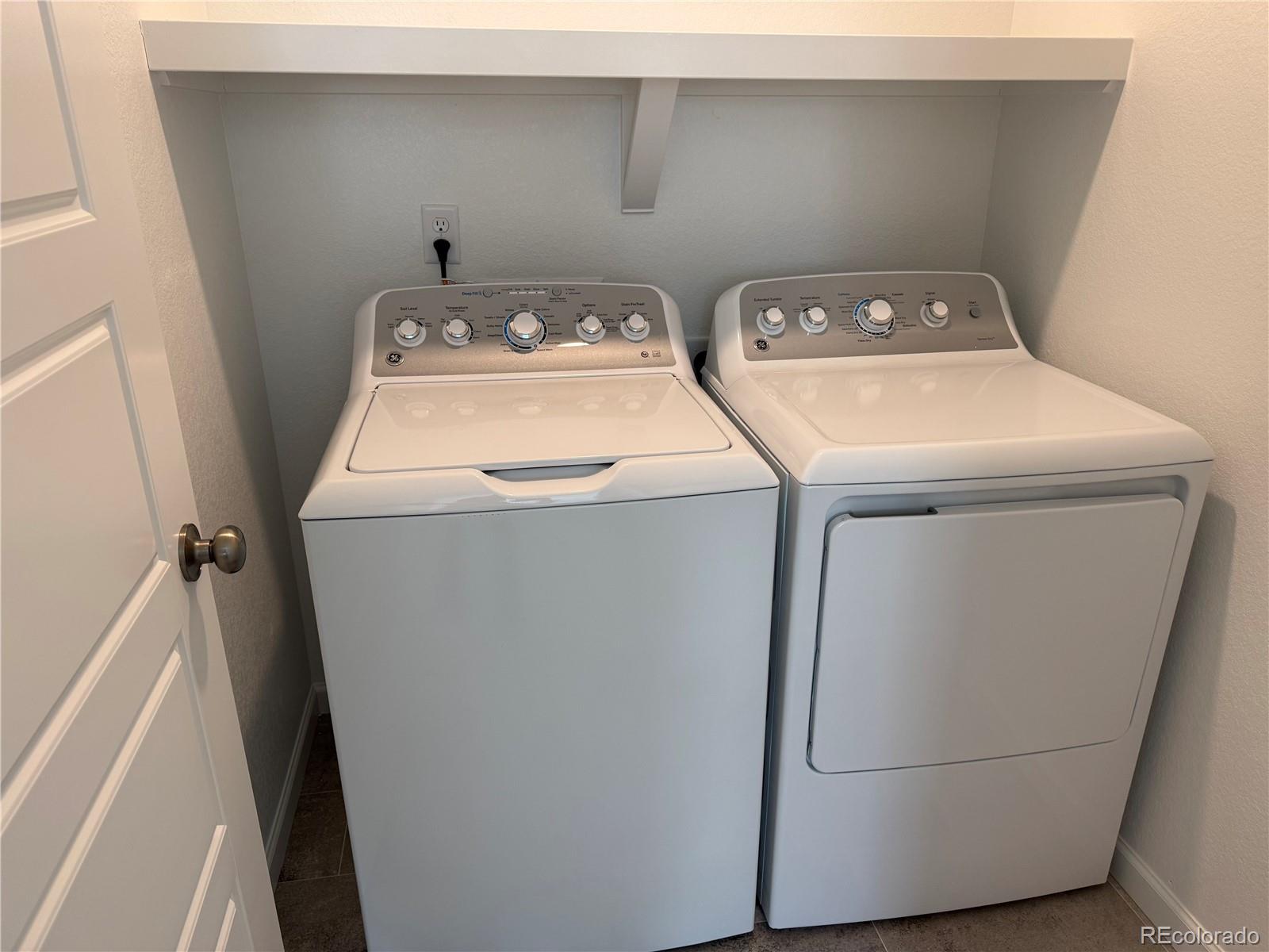 MLS Image #19 for 23752 e 33rd place,aurora, Colorado